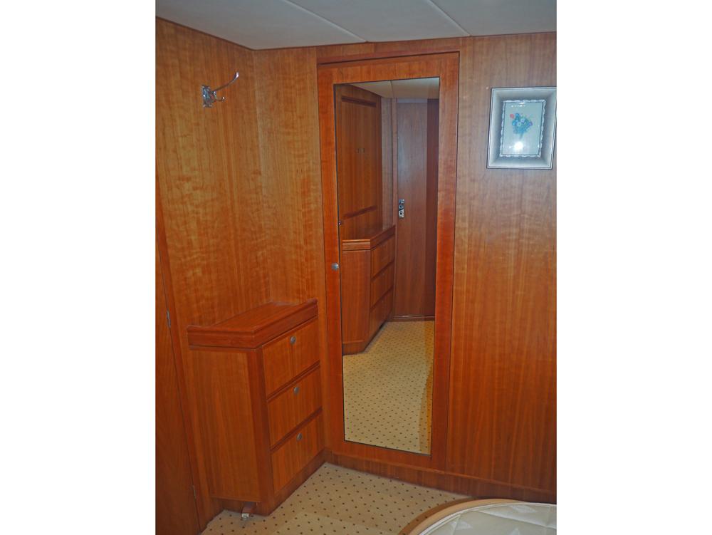 Cabine arri&egrave;re, H&eacute;bergements